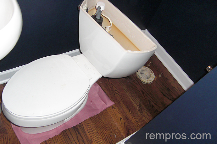removing-old-toilet